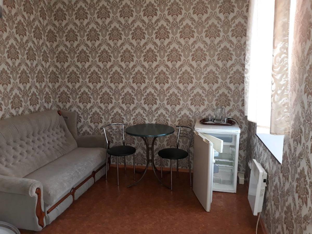 Eurolux Hotel Poltava Exteriör bild