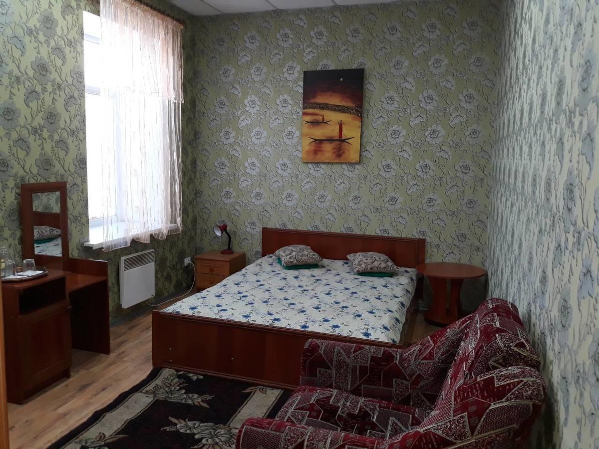 Eurolux Hotel Poltava Exteriör bild