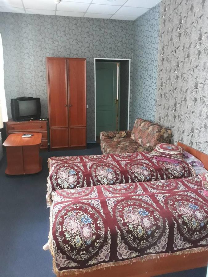 Eurolux Hotel Poltava Exteriör bild